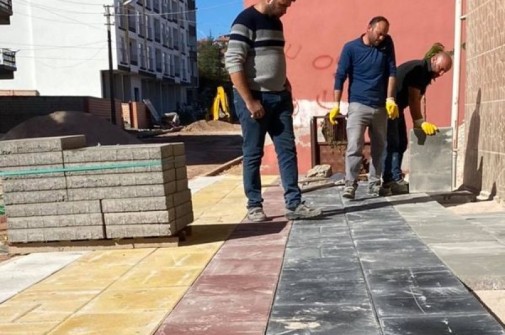 Ahmet Yesevi Caddesi Yenileniyor